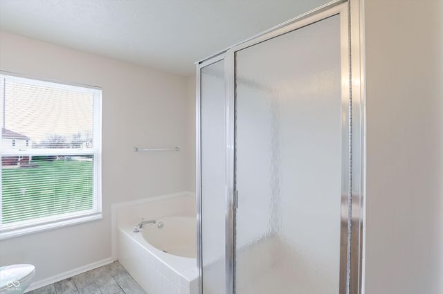 13208 Radnor Way, Fishers, IN 46038