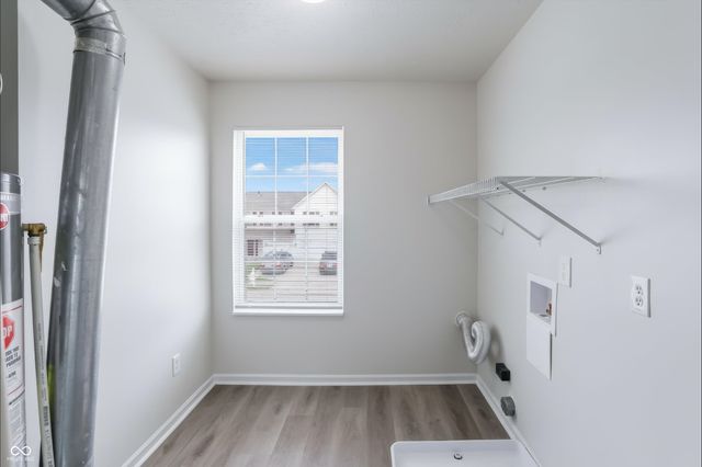 13208 Radnor Way, Fishers, IN 46038