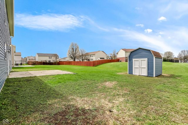 13208 Radnor Way, Fishers, IN 46038