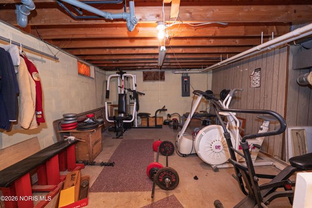 5239 Mc Gregor Lane, Sylvania, OH 43560