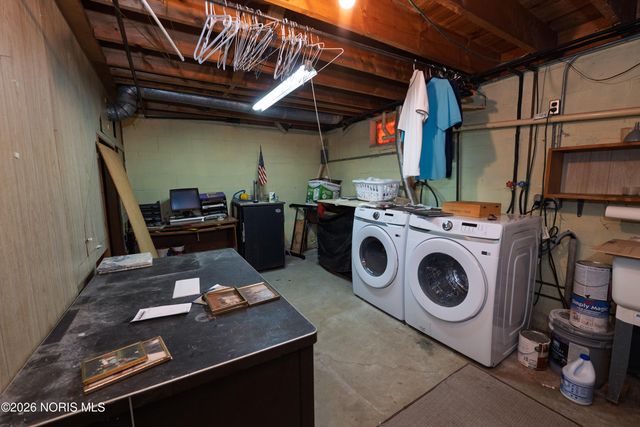 5239 Mc Gregor Lane, Sylvania, OH 43560