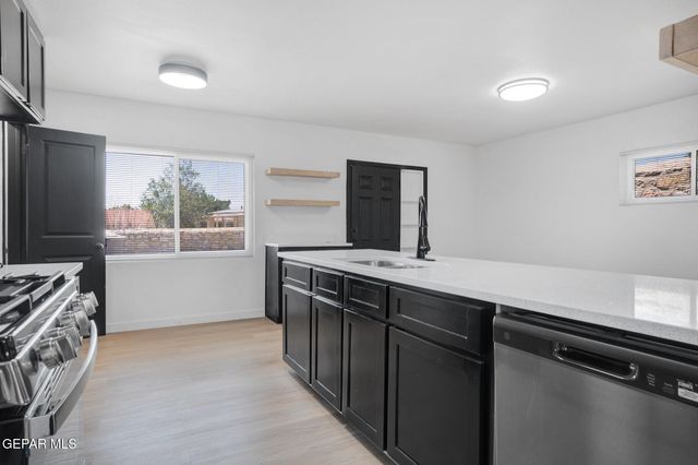 204 Balboa Road, El Paso, TX 79912