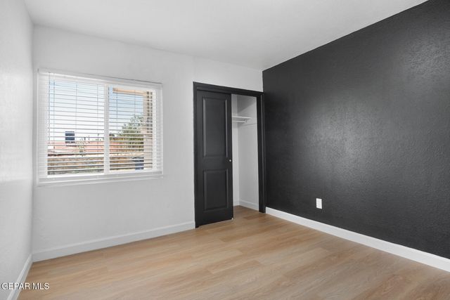 204 Balboa Road, El Paso, TX 79912