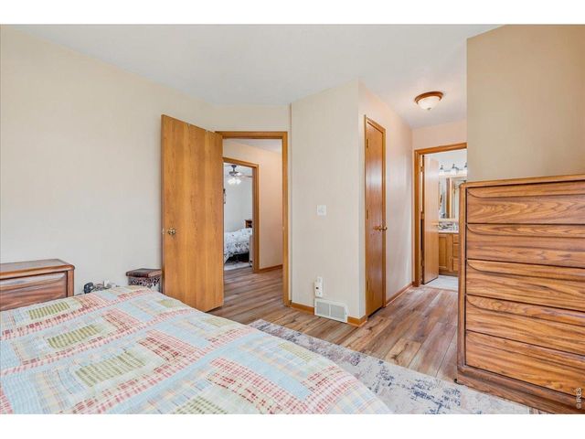 301 N 44th Ave Ct, Greeley, CO 80634