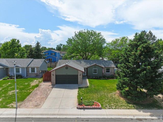 301 N 44th Ave Ct, Greeley, CO 80634