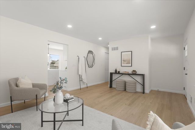 6850 PARSONS AVE, Baltimore, MD 21207