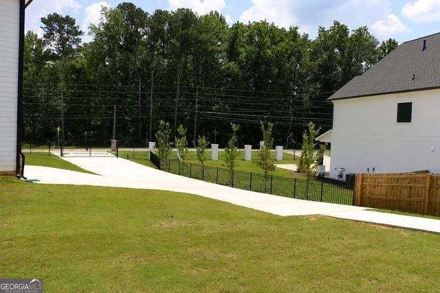 1515 Grayson Parkway, Grayson, GA 30017