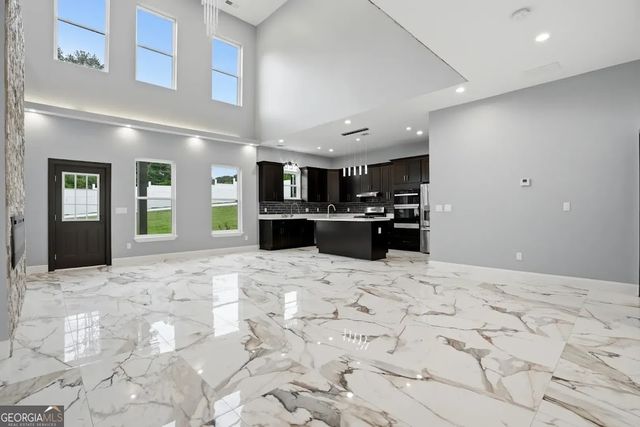 1515 Grayson Parkway, Grayson, GA 30017