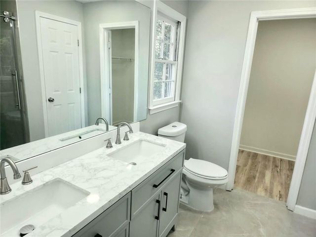 1620 Summit View Way, Snellville, GA 30078