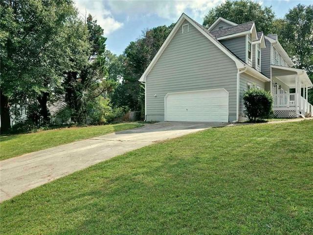 1620 Summit View Way, Snellville, GA 30078
