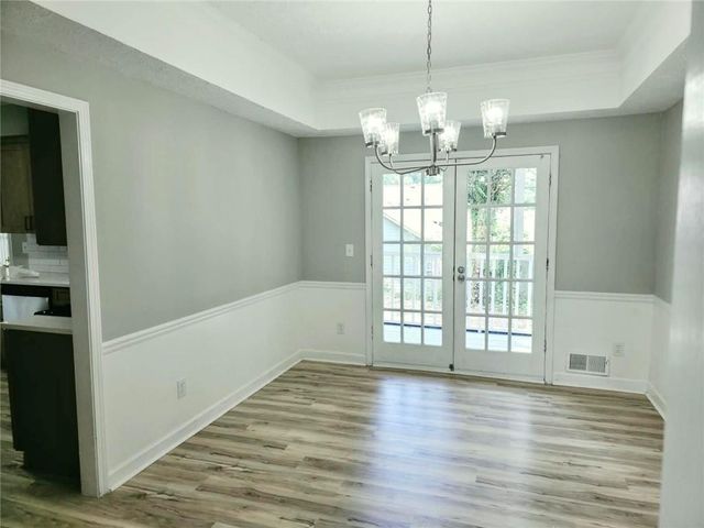 1620 Summit View Way, Snellville, GA 30078
