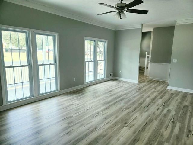 1620 Summit View Way, Snellville, GA 30078