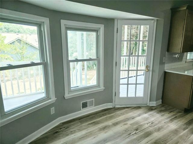 1620 Summit View Way, Snellville, GA 30078