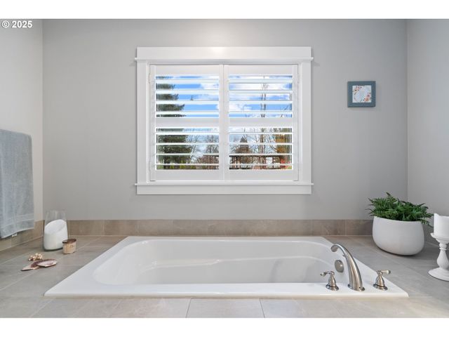 10603 Ne 92ND Ave, Vancouver, WA 98662
