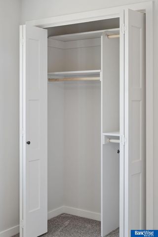 5024 N 35Th Court, Lincoln, NE 68504