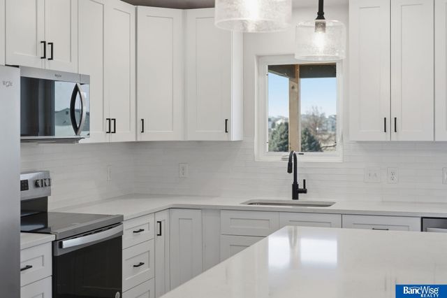 5024 N 35Th Court, Lincoln, NE 68504