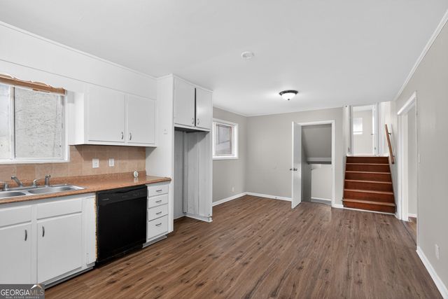 5700 Deerfield Trail, Atlanta, GA 30349