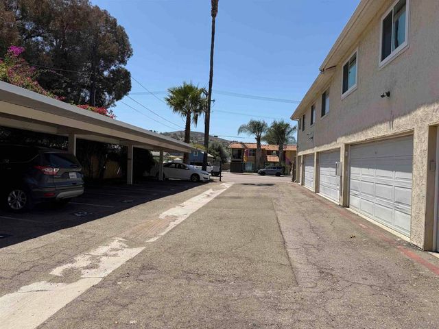 9220 Kenwood F, Spring Valley, CA 91977