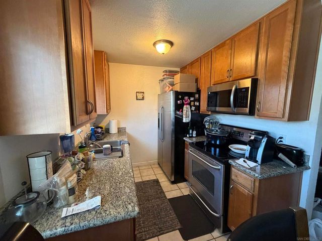 9220 Kenwood F, Spring Valley, CA 91977