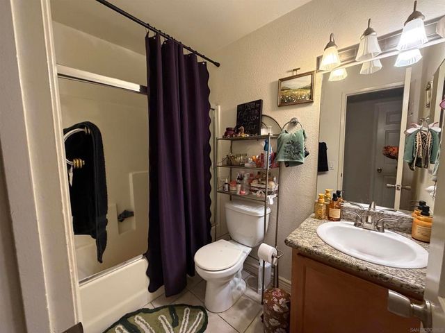 9220 Kenwood F, Spring Valley, CA 91977