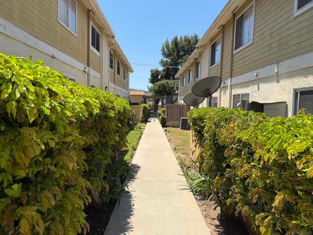 9220 Kenwood F, Spring Valley, CA 91977