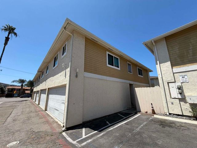 9220 Kenwood F, Spring Valley, CA 91977