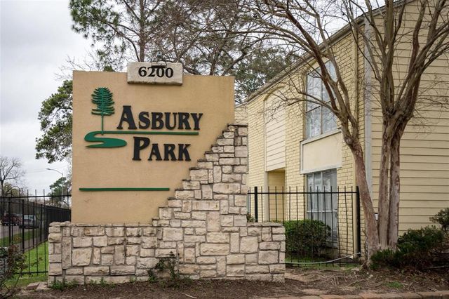 6200 W Tidwell Road 1701, Houston, TX 77092