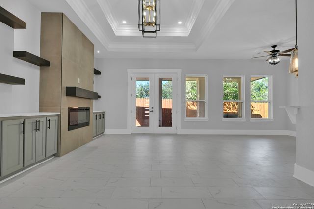 1363 Canyon Edge, Canyon Lake, TX 78133