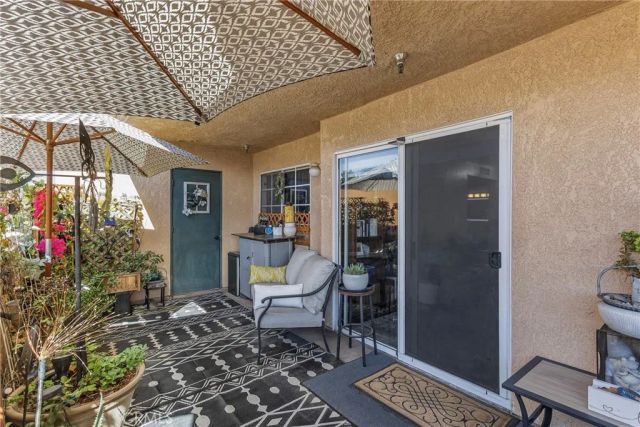 11410 Brookshire 117, Downey, CA 90241