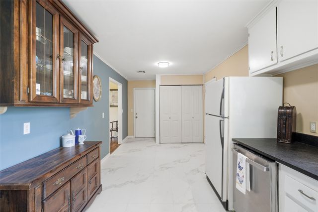 4521 W 3rd Street, Tulsa, OK 74127