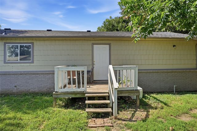 4521 W 3rd Street, Tulsa, OK 74127