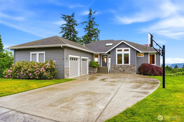 11504 76th Avenue NW, Tulalip, WA 98271