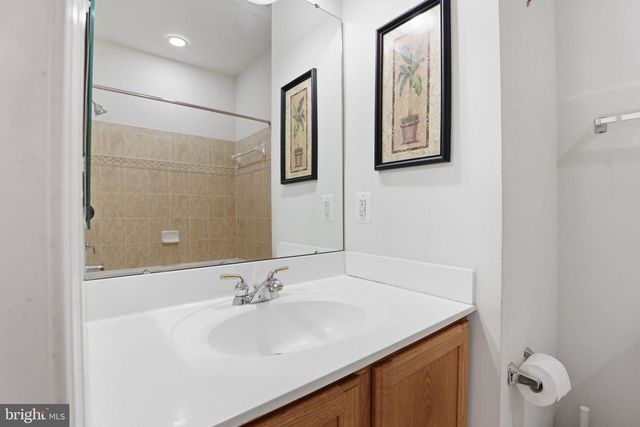 2200 BARNSTABLE DR, Upper Marlboro, MD 20774