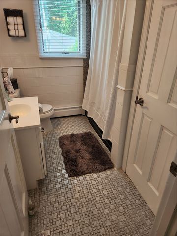 47 Treasure Road, Narragansett, RI 02882