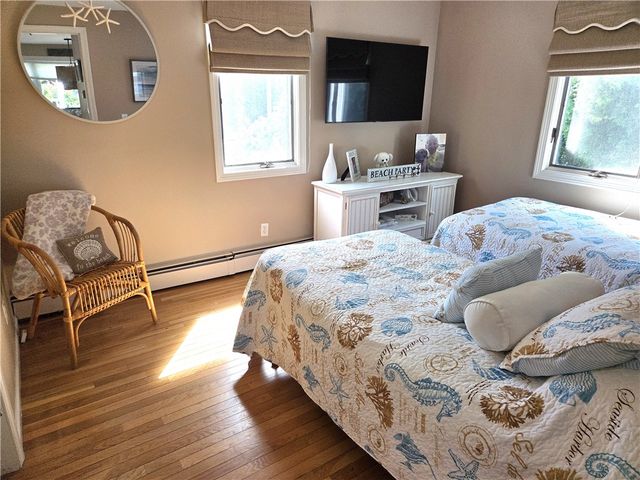 47 Treasure Road, Narragansett, RI 02882