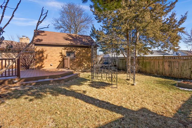 761 South Street, Elgin, IL 60123