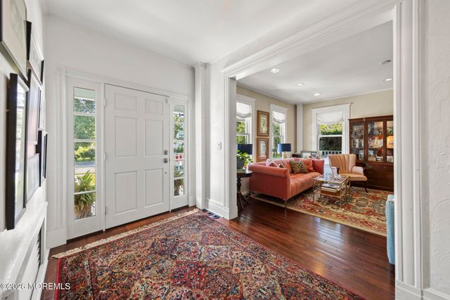 52 Ridge Road, Rumson, NJ 07760