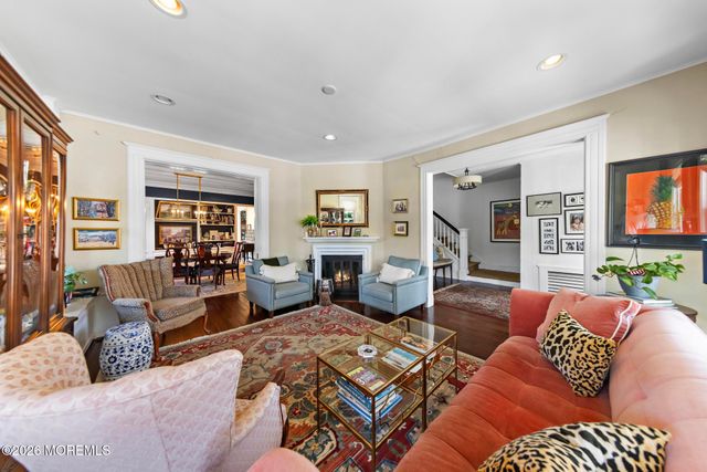 52 Ridge Road, Rumson, NJ 07760