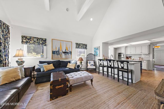 52 Ridge Road, Rumson, NJ 07760