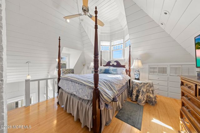 52 Ridge Road, Rumson, NJ 07760
