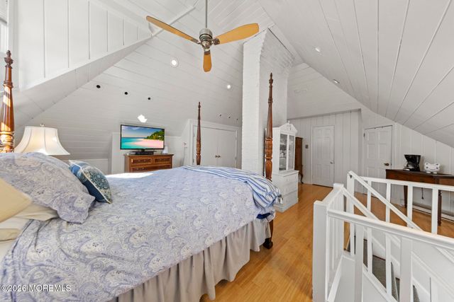 52 Ridge Road, Rumson, NJ 07760