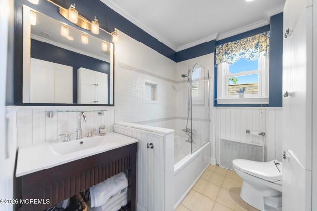 52 Ridge Road, Rumson, NJ 07760