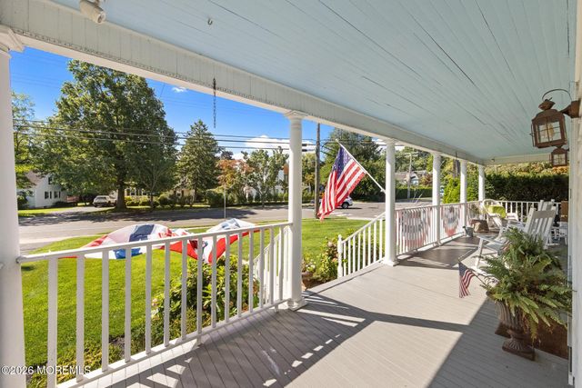 52 Ridge Road, Rumson, NJ 07760