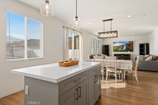 8004 Sorrento Way, Highland, CA 92346