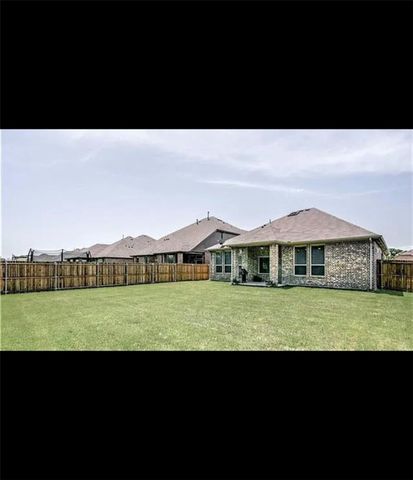 3905 Gennaker Drive, Denton, TX 76210