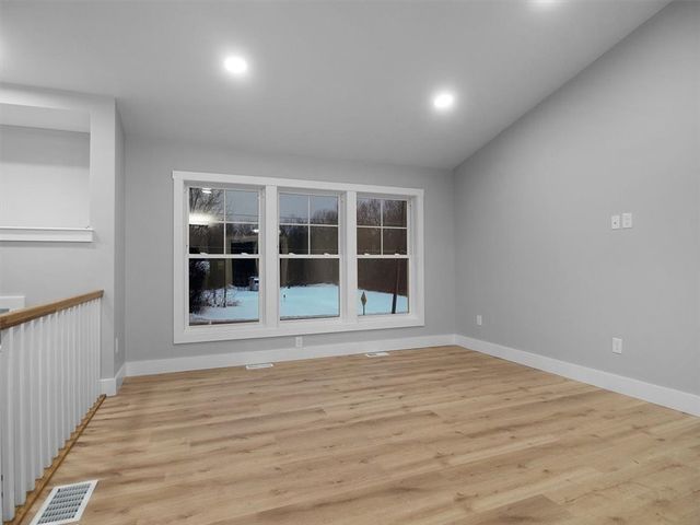 6648 Lakeside Road, Ontario, NY 14519