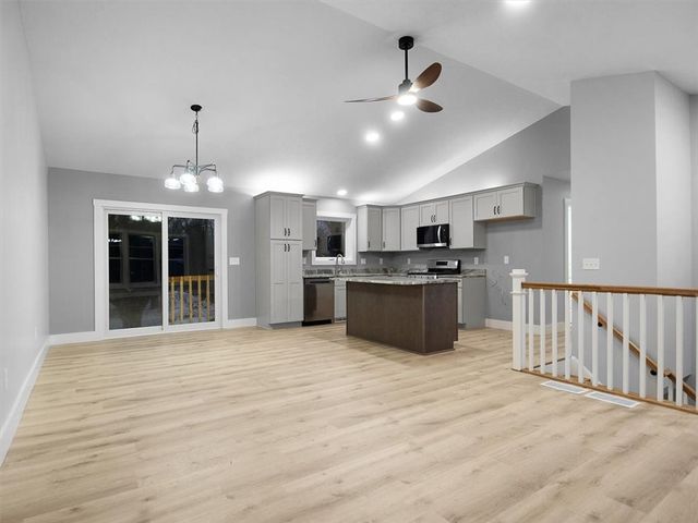 6648 Lakeside Road, Ontario, NY 14519