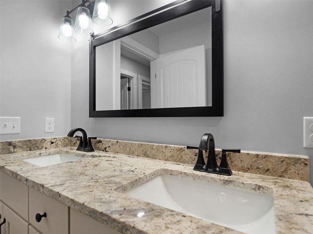 6648 Lakeside Road, Ontario, NY 14519