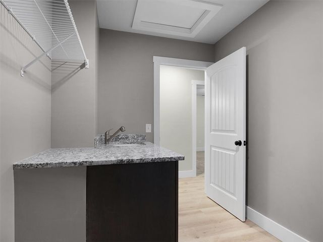 6648 Lakeside Road, Ontario, NY 14519