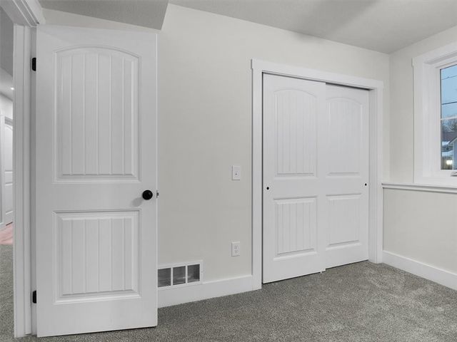 6648 Lakeside Road, Ontario, NY 14519